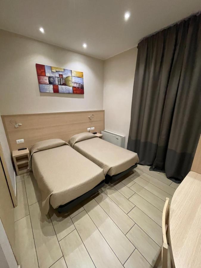 Hotel San Biagio Милан Экстерьер фото
